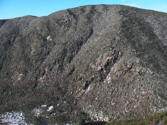 View of Carter Notch Hut and Wildcat Mountain